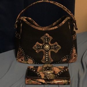 American Bling purse with matching wallet